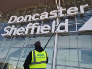 Aqua Cleaning Commercial Window Cleaning